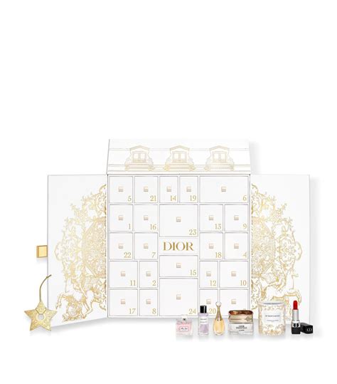 dior 30 montaigne small advent calendar|DIOR white Le 30 Montaigne Advent Calendar .